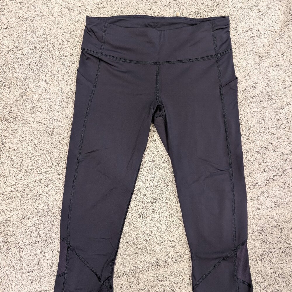 Lululemon Women's Pace Rival Crop Leggings Size 9‎ Black Capri Gym Yoga Pants